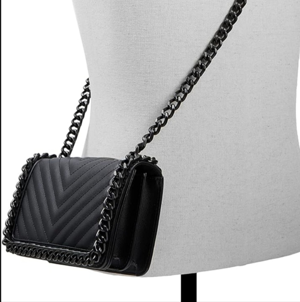 Black Quilted Chain Shoulder Bag